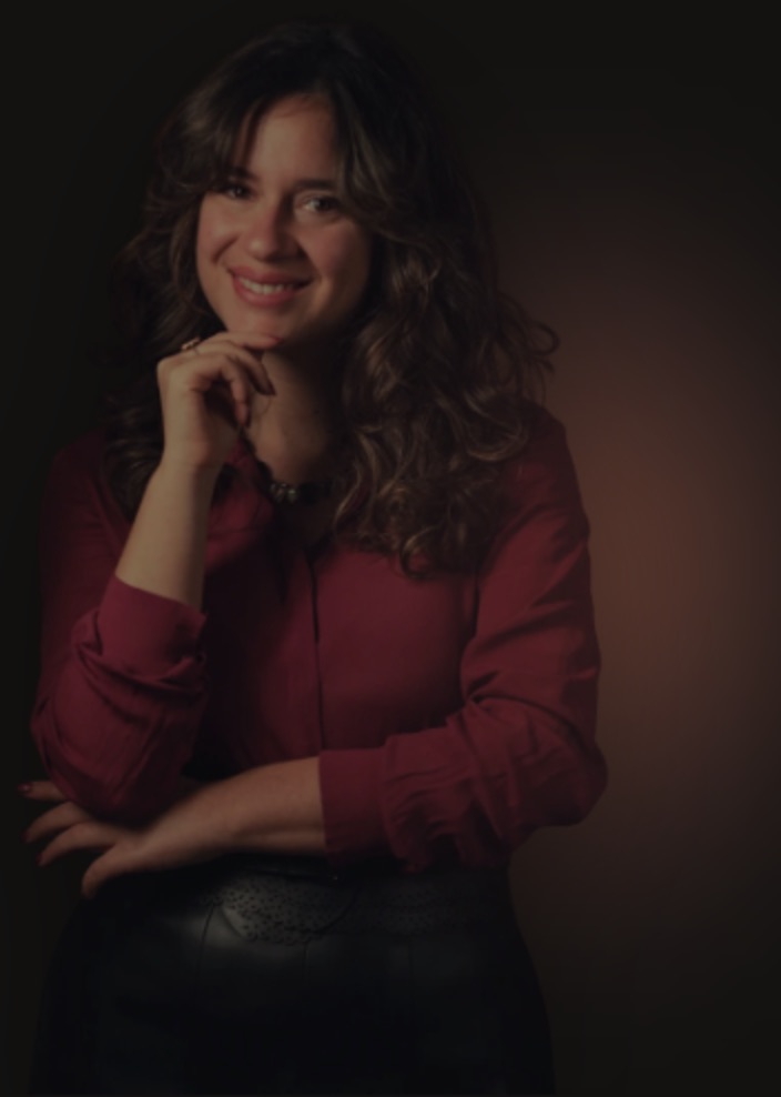 Ritratto verticale di Maria Giulia Costanzo